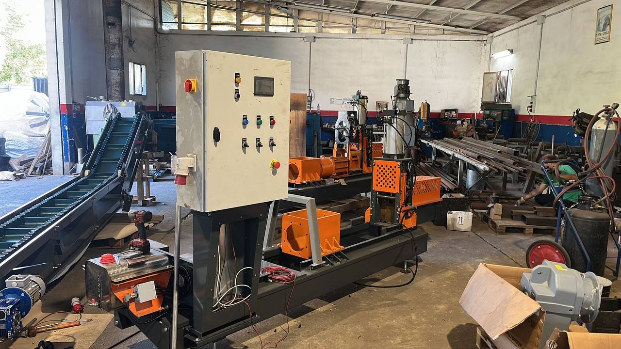 Linea automatizzata in officina