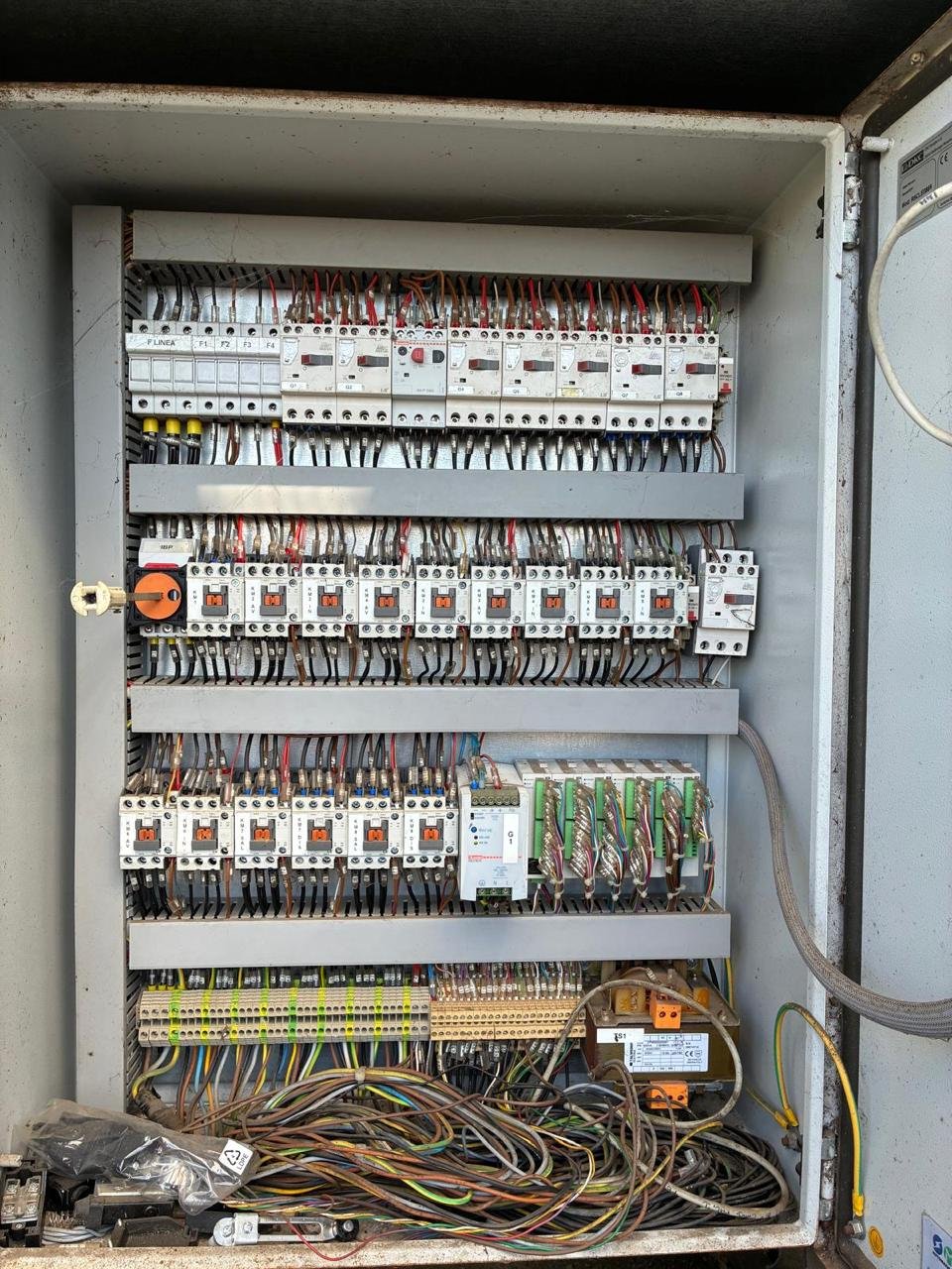 PLC Omron e collegamenti I/O