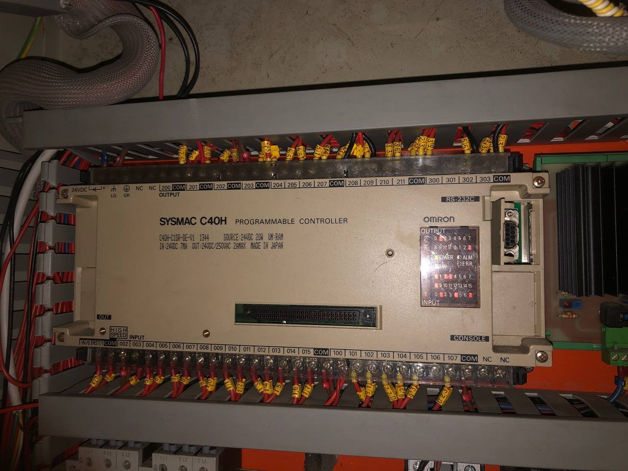 Quadro elettromeccanico con contattori